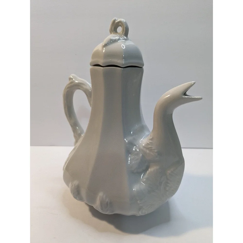 Ironstone‎ vintage grape leaf pattern coffee pot